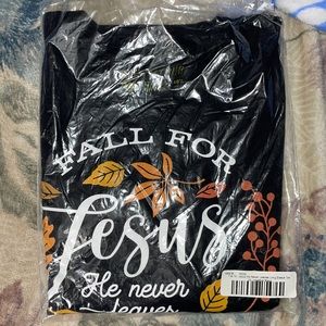 PRICE DROP!! NWT Black Tee w Leaves and Reads,”Fall for Jesus He never leaves.”